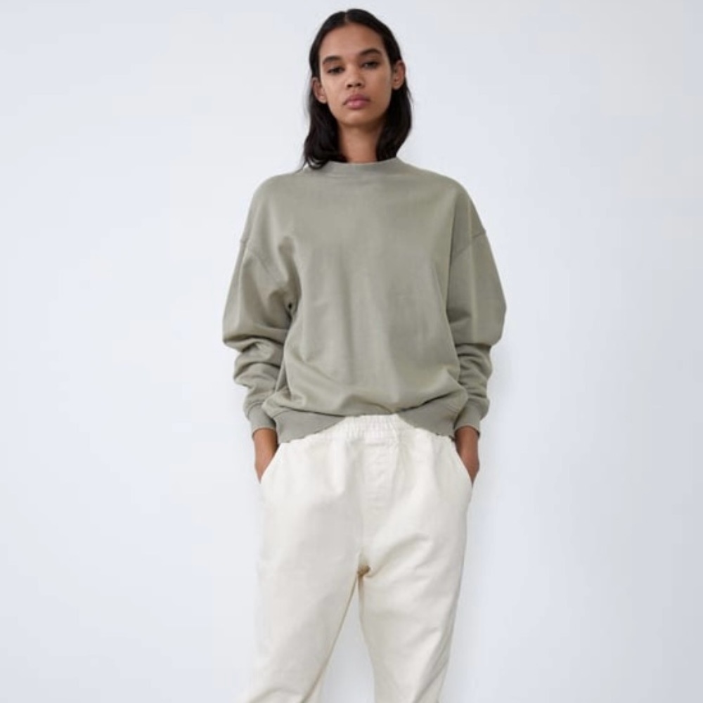 Zara Faded Sage Green Sweatshirt